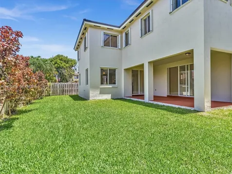 2864 SW 138th Path Miami FL 33175
