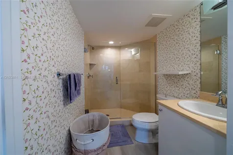 19900 E Country Club Drive Aventura FL 33180