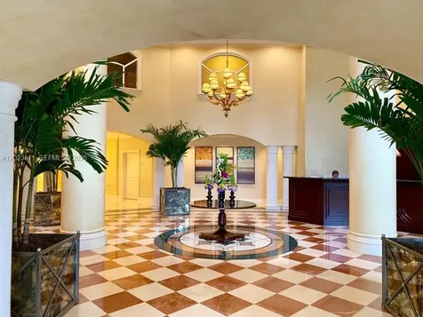 19900 E Country Club Drive Aventura FL 33180