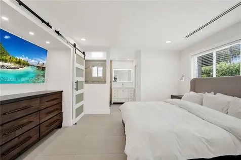 13023 SW 6th Street Miami FL 33184