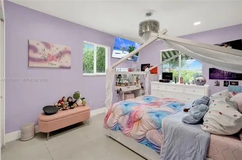 13023 SW 6th Street Miami FL 33184
