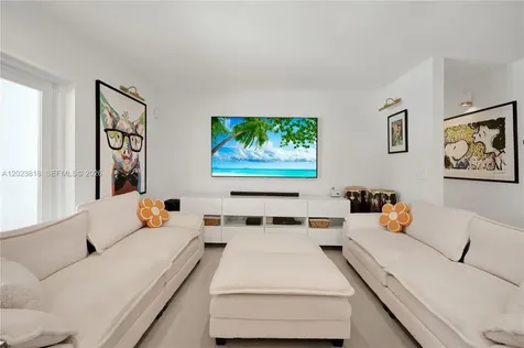 13023 SW 6th Street Miami FL 33184