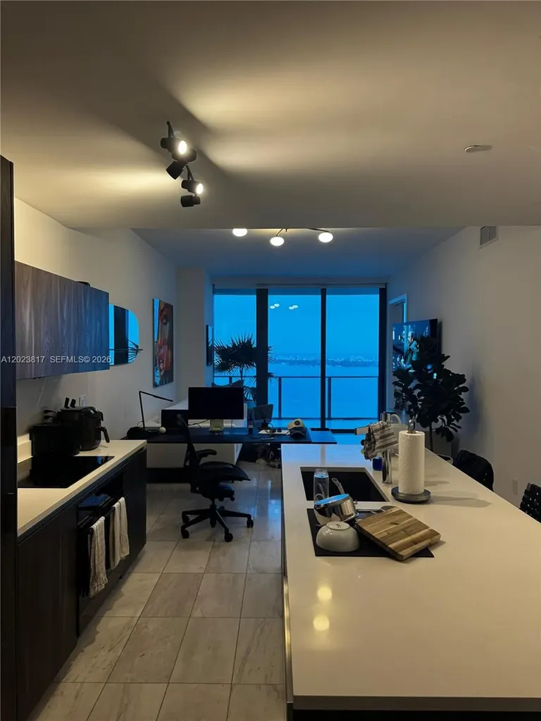 480 NE 31st Street Miami FL 33137