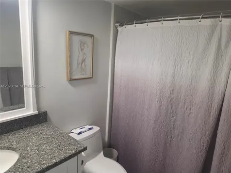 5161 Collins Avenue Miami Beach FL 33140