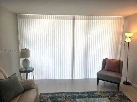 5161 Collins Avenue Miami Beach FL 33140