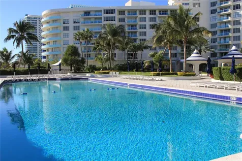 5161 Collins Avenue Miami Beach FL 33140