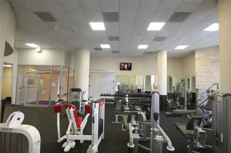 5161 Collins Avenue Miami Beach FL 33140