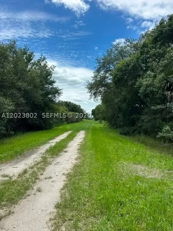 130 S Brida Clewiston FL 33440