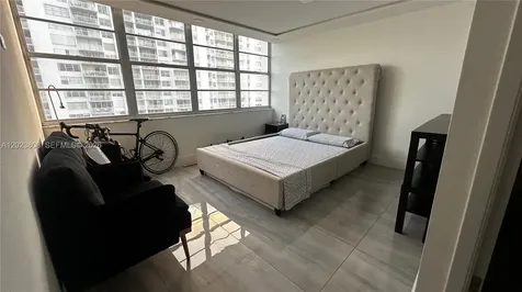 18041 Biscayne Boulevard Aventura FL 33160