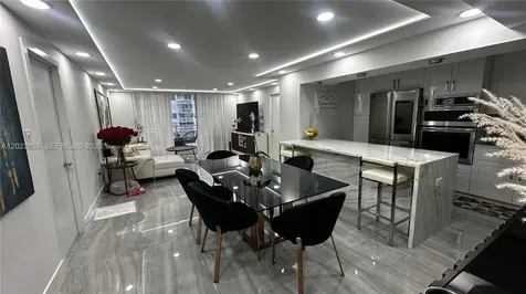 18041 Biscayne Boulevard Aventura FL 33160