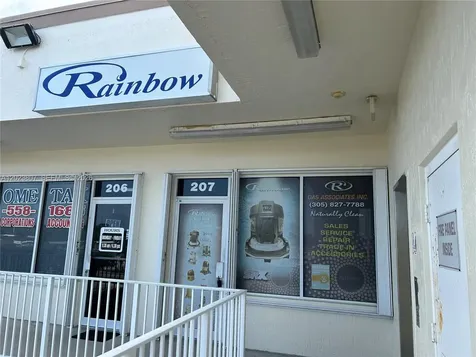 5580 W 16th Avenue Hialeah FL 33012