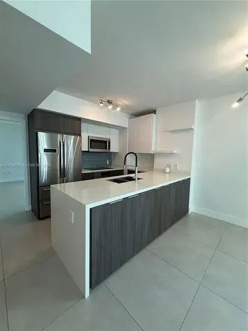 55 SE 6th Street Miami FL 33131