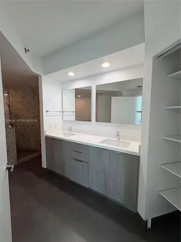 55 SE 6th Street Miami FL 33131