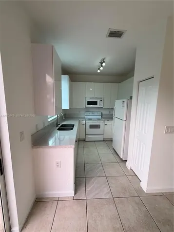 607 NE 21st Terrace Homestead FL 33033