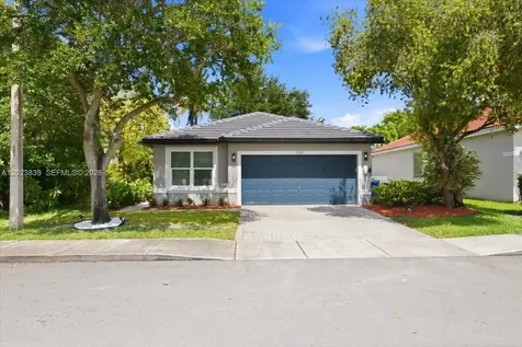 2181 NW 162nd Terrace Pembroke Pines FL 33028