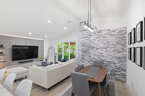 2181 NW 162nd Terrace Pembroke Pines FL 33028