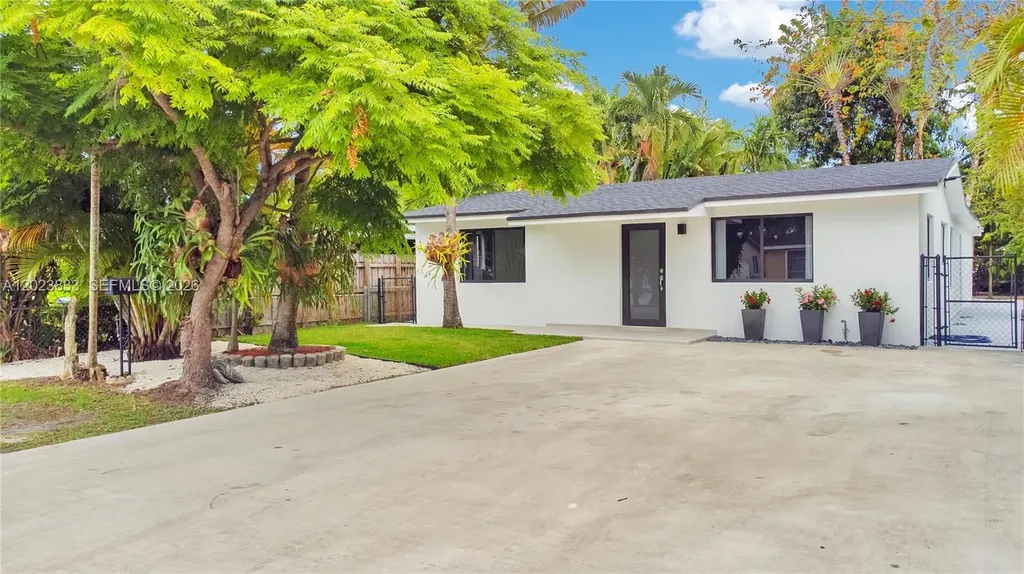 6566 SW 35th Street Miami FL 33155