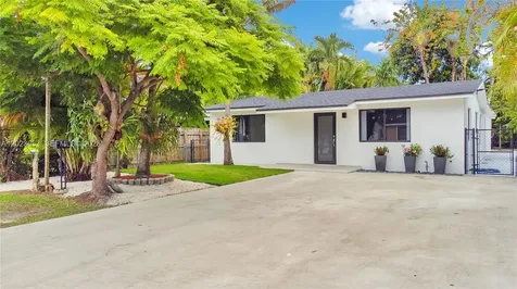 6566 SW 35th Street Miami FL 33155