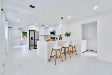 6566 SW 35th Street Miami FL 33155