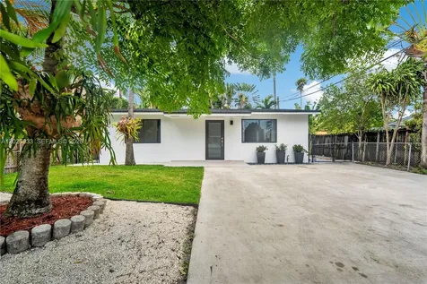 6566 SW 35th Street Miami FL 33155