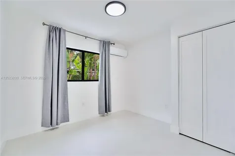 6566 SW 35th Street Miami FL 33155