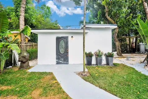 6566 SW 35th Street Miami FL 33155