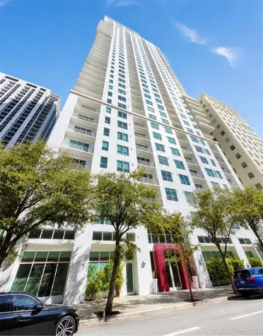 133 NE 2nd Avenue Miami FL 33132