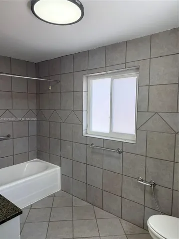 6312 Alton Road Miami Beach FL 33141