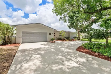 6241 SW 16th Street Plantation FL 33317