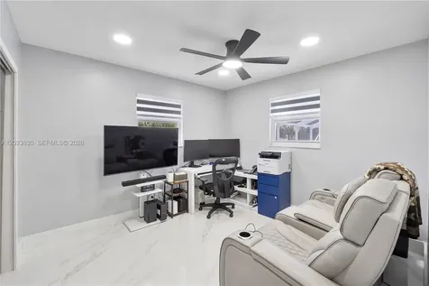 6241 SW 16th Street Plantation FL 33317