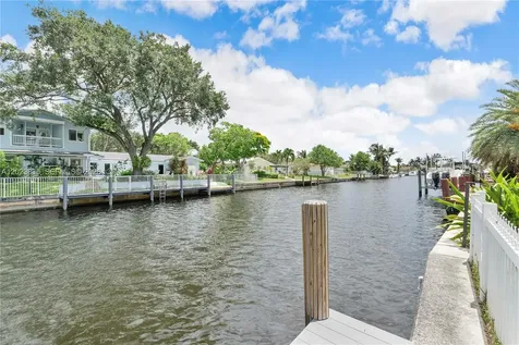 6241 SW 16th Street Plantation FL 33317