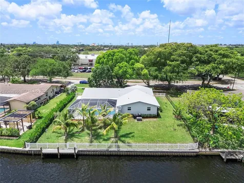 6241 SW 16th Street Plantation FL 33317