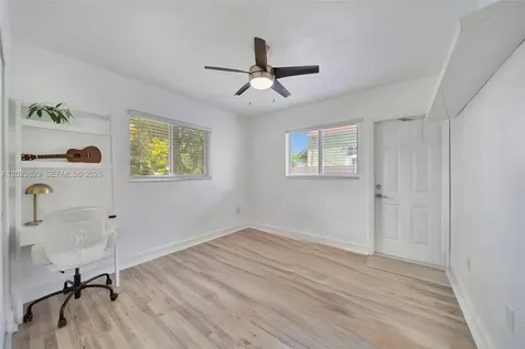 1790 NE 160th Street North Miami Beach FL 33162