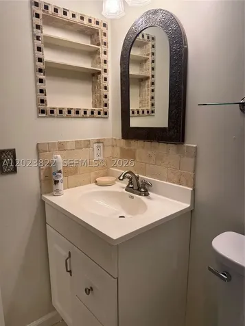 5080 SW 64th Avenue Davie FL 33314