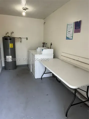 5080 SW 64th Avenue Davie FL 33314