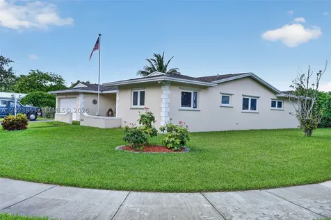 18543 SW 91st Avenue Cutler Bay FL 33157