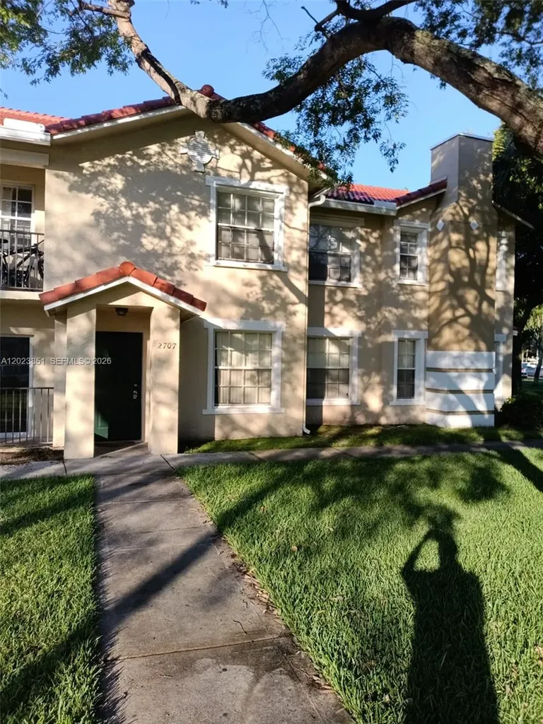 2707 Belmont Lane North Lauderdale FL 33068