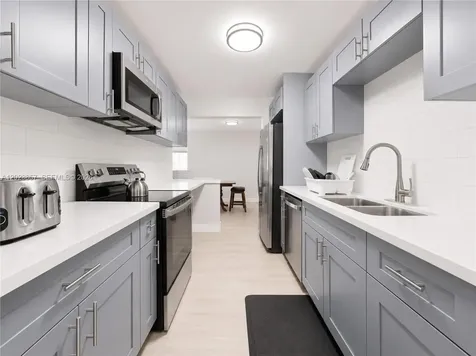 18805 NW 19th Court Miami Gardens FL 33056