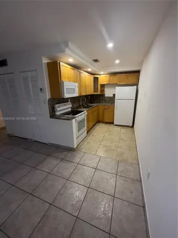 750 NW 43rd Avenue Miami FL 33126