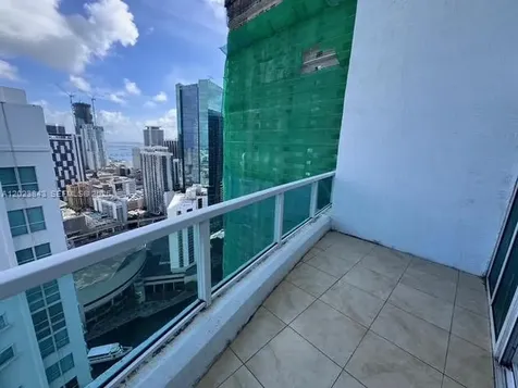 41 SE 5th Street Miami FL 33131