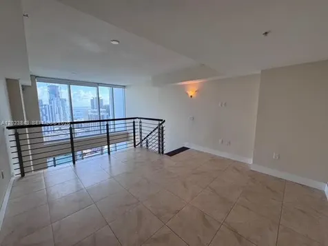 41 SE 5th Street Miami FL 33131