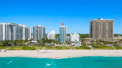 2457 Collins Avenue Miami Beach FL 33140