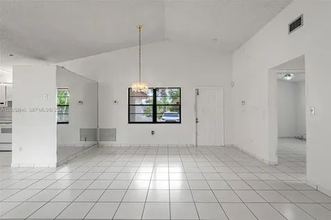 15332 SW 57th Street Miami FL 33193