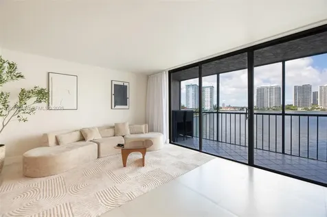 17500 N Bay Road Sunny Isles Beach FL 33160