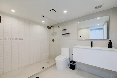 17500 N Bay Road Sunny Isles Beach FL 33160
