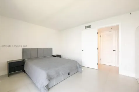 17500 N Bay Road Sunny Isles Beach FL 33160