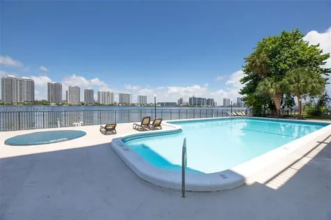 17500 N Bay Road Sunny Isles Beach FL 33160