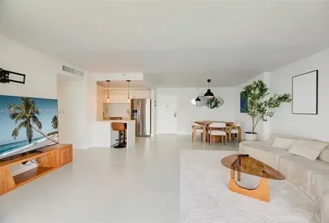 17500 N Bay Road Sunny Isles Beach FL 33160