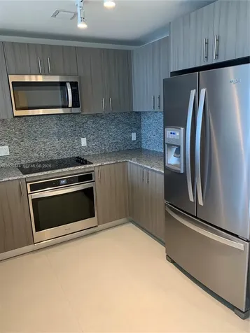 5350 NW 84 Avenue Doral FL 33166