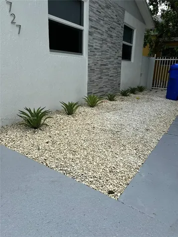 4727 NW 5th Avenue Miami FL 33127
